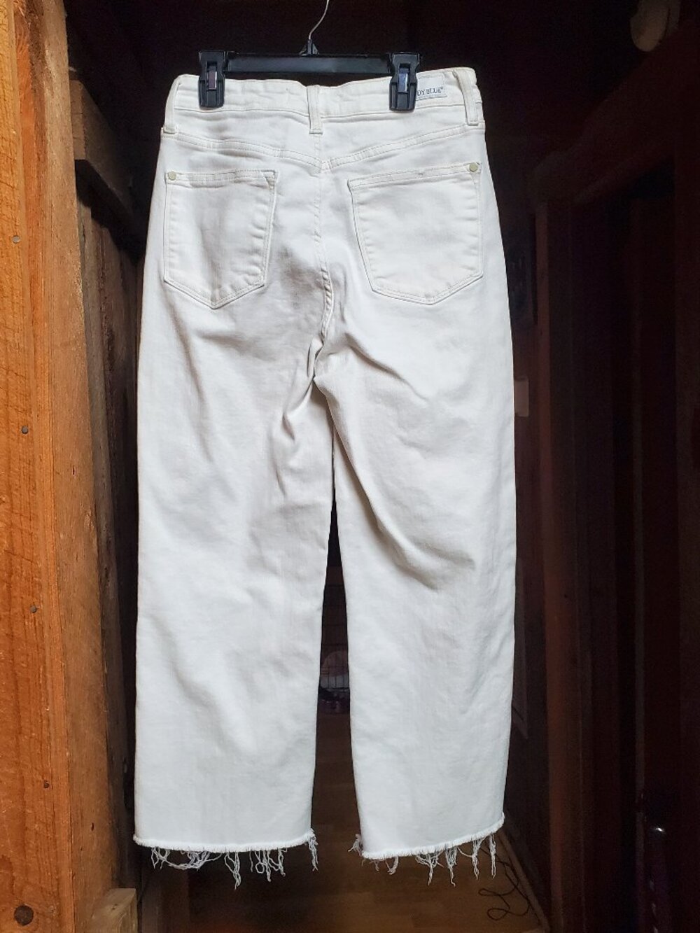 Judy Blue wide leg crop jeans - Picture 5 of 7